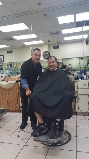 Barber Shop «Rays Barber Shop & Hairstyling», reviews and photos, 12125 Biscayne Blvd, North Miami, FL 33181, USA