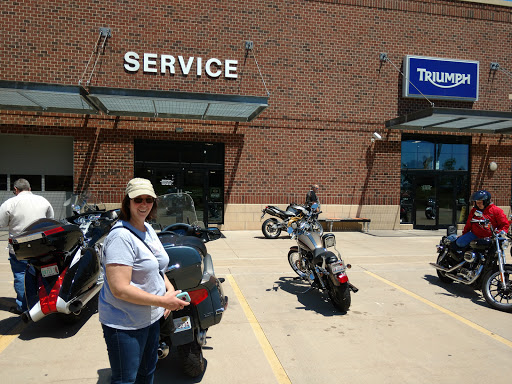 Motorcycle Dealer «Windy City Triumph, Aprilia, Moto Guzzi, Vespa, Piaggio», reviews and photos