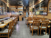 Atmosphère du Restaurant japonais Nishikura. à Paris - n°2