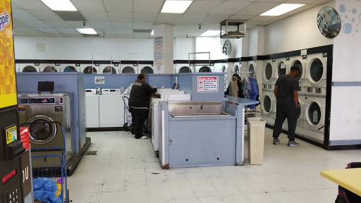 Laundromat «Hillsdale Coin Laundry», reviews and photos, 5581 Hillsdale Blvd #3, Sacramento, CA 95842, USA