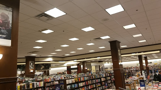 Book Store «Barnes & Noble», reviews and photos, 760 SE Maynard Rd, Cary, NC 27511, USA