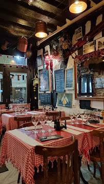 Atmosphère du Restaurant français Saveurs de Savoie à Paris - n°11
