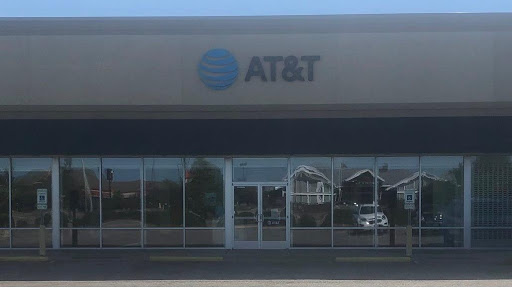 AT&T, 1902 N Prospect Ave Suite 2, Champaign, IL 61822, USA, 