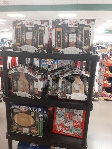 Discount Store «Bargain Hunt», reviews and photos, 30 Orchard Park Dr, Greenville, SC 29615, USA