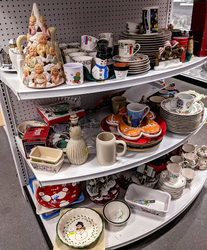 Thrift Store «Goodwill Industries of the Chesapeake, Inc.», reviews and photos