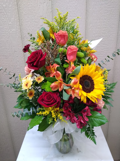 Florist «Joy Flower Shop», reviews and photos, 7630 Fair Oaks Blvd, Carmichael, CA 95608, USA