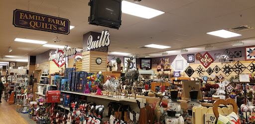 Gift Shop «Shady Maple Gift Shop», reviews and photos, 129 Toddy Dr, East Earl, PA 17519, USA