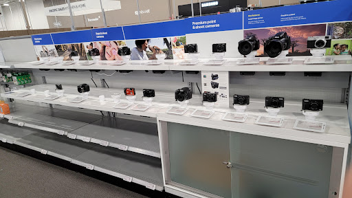 Electronics Store «Best Buy», reviews and photos, 3100 W Frye Rd, Chandler, AZ 85226, USA