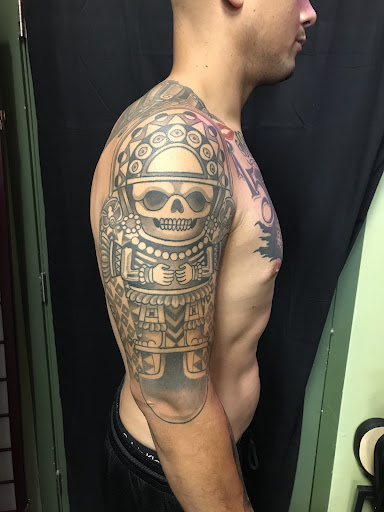 Tattoo Shop «Eye of the Tiger Tattoo», reviews and photos, 1309 20th Ave, San Francisco, CA 94122, USA