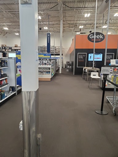 Electronics Store «Best Buy», reviews and photos, 26 Plaza Dr, Fairview Heights, IL 62208, USA