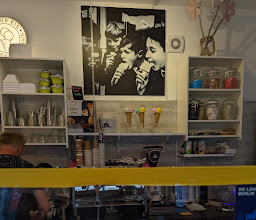 Natur Eis Berlin Friedrichshain photo