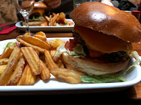 Hamburger du Restaurant L'Écurie à Paris - n°7