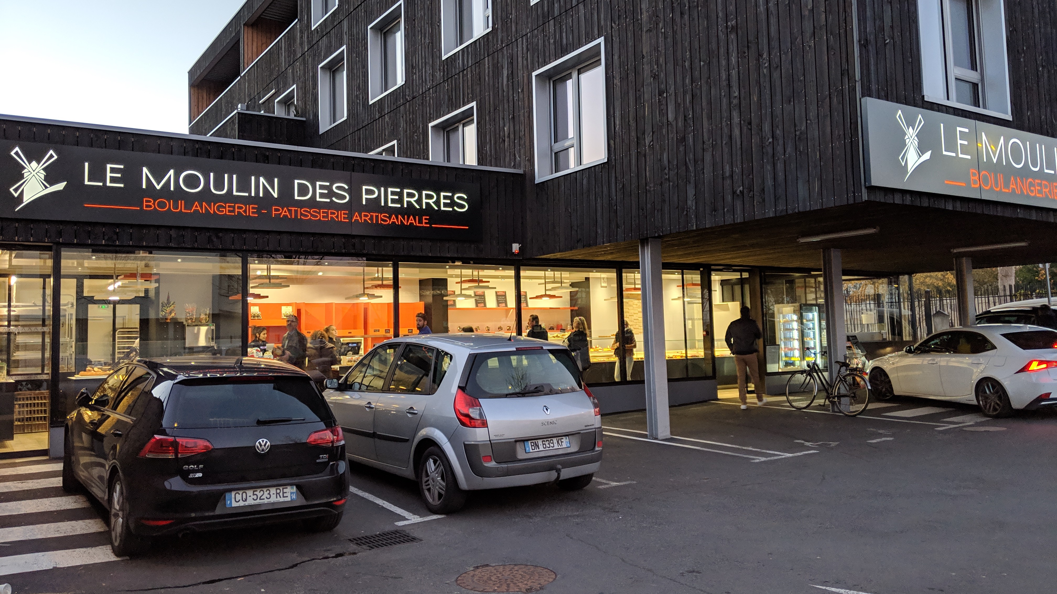 Photo n° 1 de l'avis de Éric.U fait le 27/02/2018 à 23:04