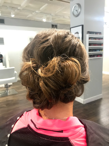 Beauty Salon «Capelli Salon Spa Boutique», reviews and photos, 46 Main St, Warwick, NY 10990, USA