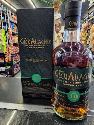 Liquor Store «Canyon City Liquor», reviews and photos, 424 W Foothill Blvd, Azusa, CA 91702, USA