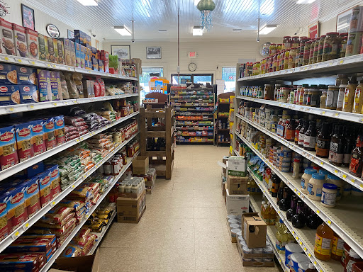 Grocery Store «Lemons Philo Market», reviews and photos, 8651 CA-128, Philo, CA 95466, USA