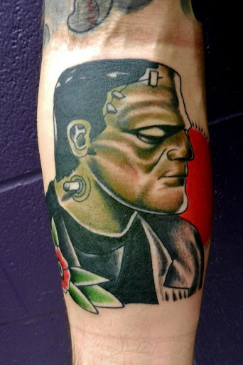 Tattoo Shop «One Love Tattoos», reviews and photos, 903 N Austin Ave, Georgetown, TX 78626, USA