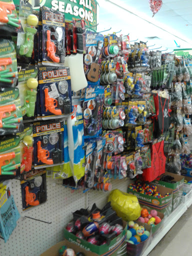 Dollar Store «Dollar Tree», reviews and photos, 3050 N Josey Ln #100, Carrollton, TX 75007, USA