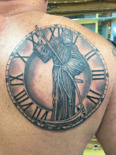 Tattoo Shop «Diamond Mind Tattoo», reviews and photos, 53 Main St, Buzzards Bay, MA 02532, USA