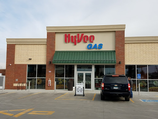 Grocery Store «Hy-Vee», reviews and photos, 6150 Egan Dr, Savage, MN 55378, USA