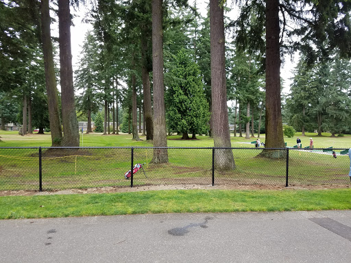 Golf Course «Bellevue Crossroads Par 3 Golf», reviews and photos, 15801 NE 15th St, Bellevue, WA 98008, USA