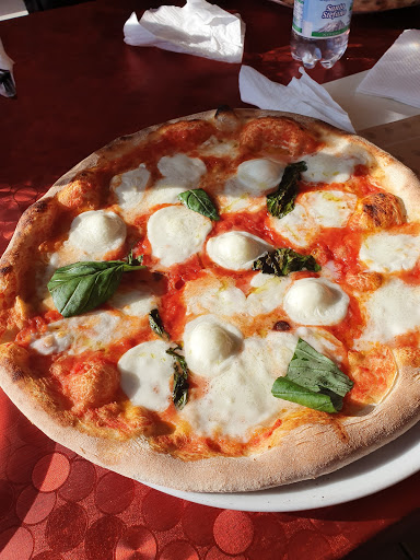 Francos Pizza in Battipaglia, Provincia di Salerno