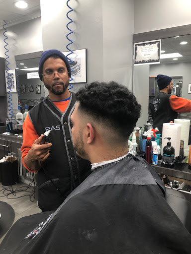 Barber Shop «Juniors barbershop», reviews and photos, 1617 Cortelyou Rd, Brooklyn, NY 11226, USA