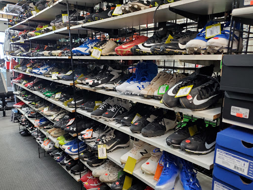 Sporting Goods Store «Play It Again Sports», reviews and photos, 18352 Beach Blvd, Huntington Beach, CA 92648, USA