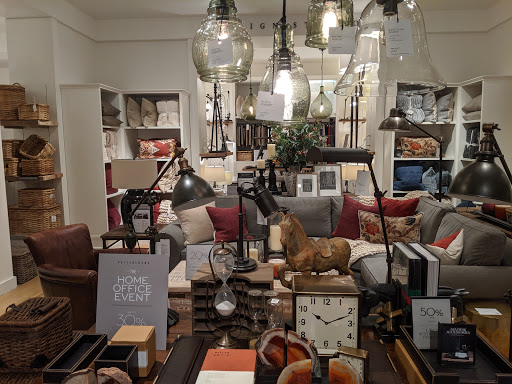 Furniture Store «Pottery Barn», reviews and photos, 321 King St, Charleston, SC 29401, USA