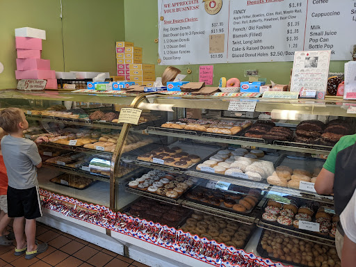 Donut Shop «Donut Hut», reviews and photos, 31 Little Canada Rd E, Little Canada, MN 55117, USA