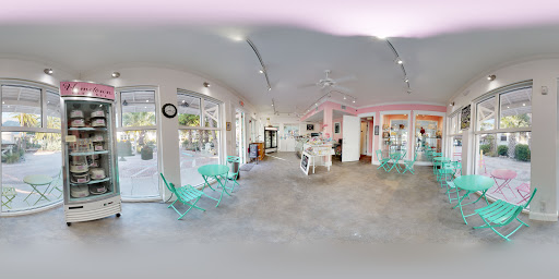 Restaurant «Hometown Desserts», reviews and photos, 507 Pine Ave, Anna Maria, FL 34216, USA