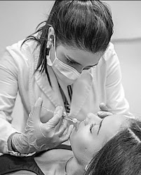 Dra. Pia Ruiz - Estética Facial y Odontológica