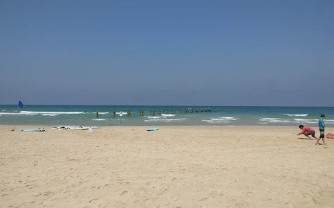 Beit Yanai Beach image