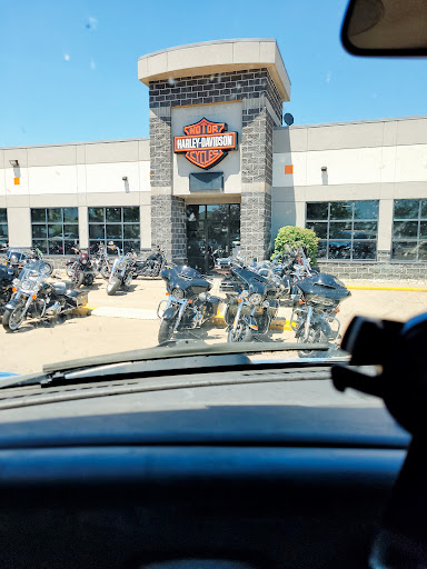 Motorcycle Dealer «Wieblers Harley Davidson», reviews and photos, 5320 Corporate Park Rd, Davenport, IA 52807, USA