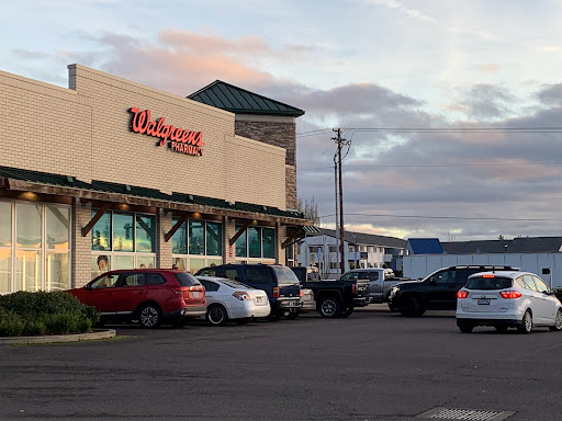 Drug Store «Walgreens», reviews and photos, 1000 Evergreen Rd, Woodburn, OR 97071, USA