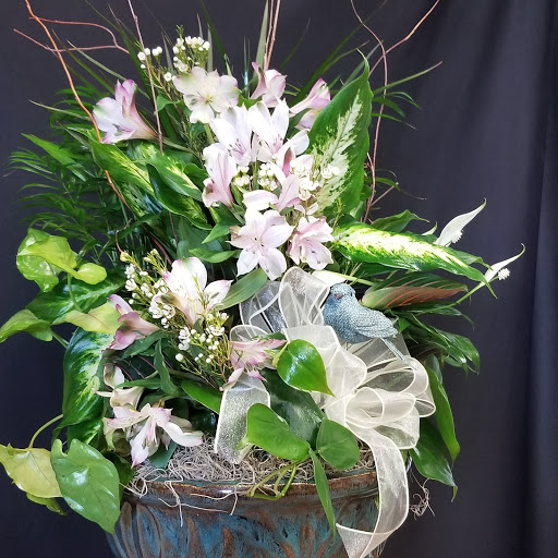 Florist «Mills & Young Florists», reviews and photos, 7122 Dixie Hwy, Louisville, KY 40258, USA