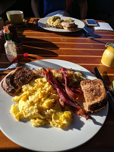 Resort «Monterey Plaza Hotel & Spa», reviews and photos, 400 Cannery Row, Monterey, CA 93940, USA