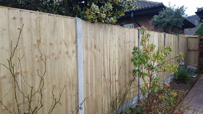 Reviews of Worcestershire Fencing in Worcester - Landscaper