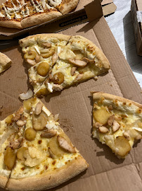Plats et boissons du Pizzeria Domino's Pizza Saint-Brieuc - Les Villages - n°4