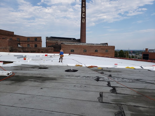 Prime Building & Construction St. Louis Commercial Roofing Contractor  Commercial Roofing Insurance Claims Management  Flat Roof Repair  Flat Roof Installation in St. Louis, Missouri