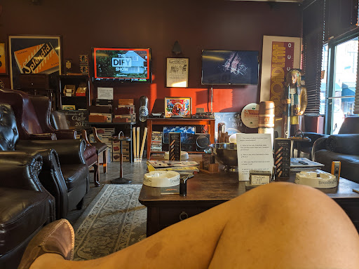 Tobacco Shop «Broadleaf Tobacco», reviews and photos, 487 Ritchie Hwy #101, Severna Park, MD 21146, USA