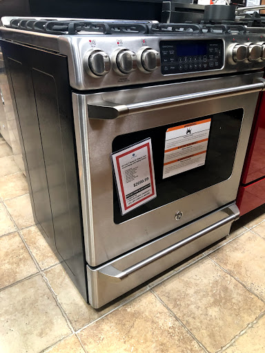 Appliance Store «Smithtown Appliance Co», reviews and photos, 25 E Main St, Smithtown, NY 11787, USA