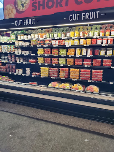 Grocery Store «Schnucks», reviews and photos, 2665 N Illinois St, Swansea, IL 62226, USA