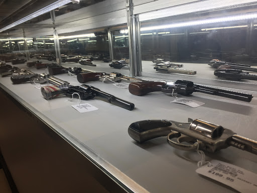 Pawn Shop «Pawn South», reviews and photos, 1401 W Broad St, Elizabethtown, NC 28337, USA