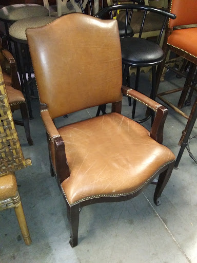 Used Furniture Store «IRCA», reviews and photos, 2620 E Greenway Rd, Phoenix, AZ 85032, USA