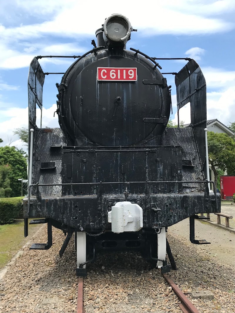 蒸気機関車C61 19号機