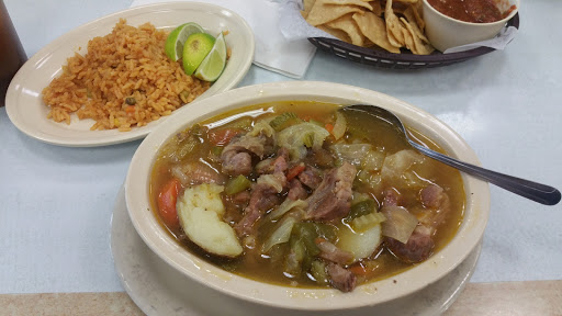 Grocery Store «La Esquinita & Grocery», reviews and photos, 14624 Shepherd Rd, Atascosa, TX 78002, USA