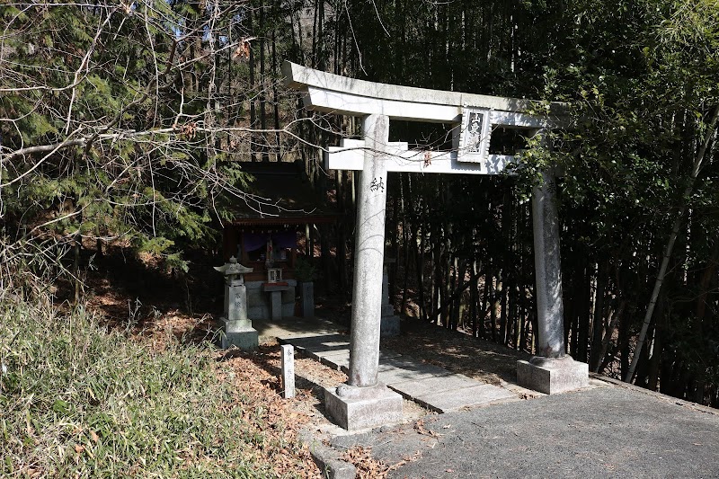 山愛神社