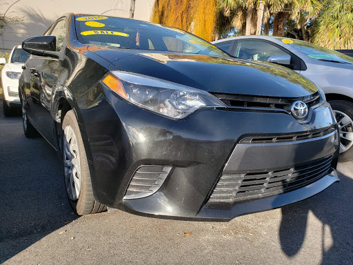 Used Car Dealer «EZ Own Car Sales», reviews and photos, 1405 N Killian Dr, West Palm Beach, FL 33403, USA
