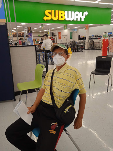 Discount Store «Walmart», reviews and photos, 3451 Tamiami Trail E, Naples, FL 34112, USA